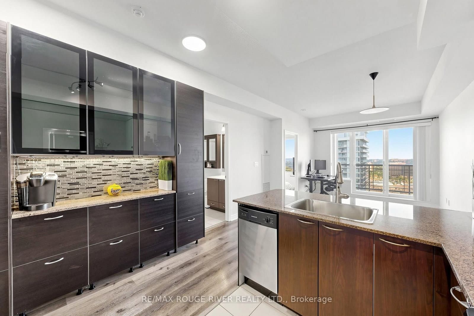 385 Prince Of Wales Drive, Unit 2903 thumbnail 18