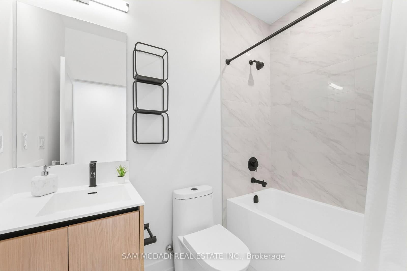 50 Coveside Drive, Unit 35 thumbnail 38