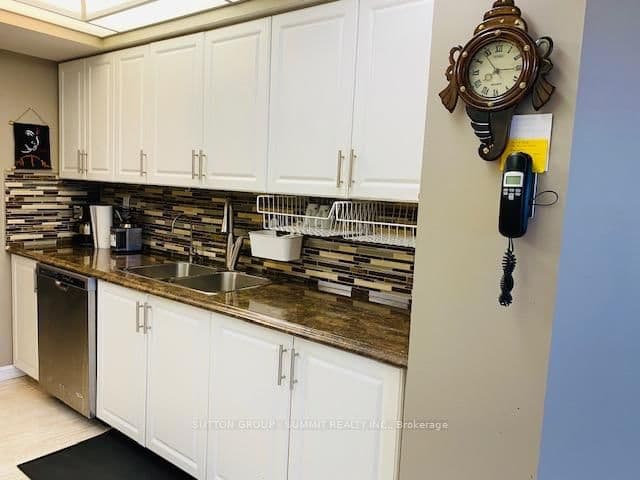 24 Hanover Road, Unit 1209 thumbnail 12