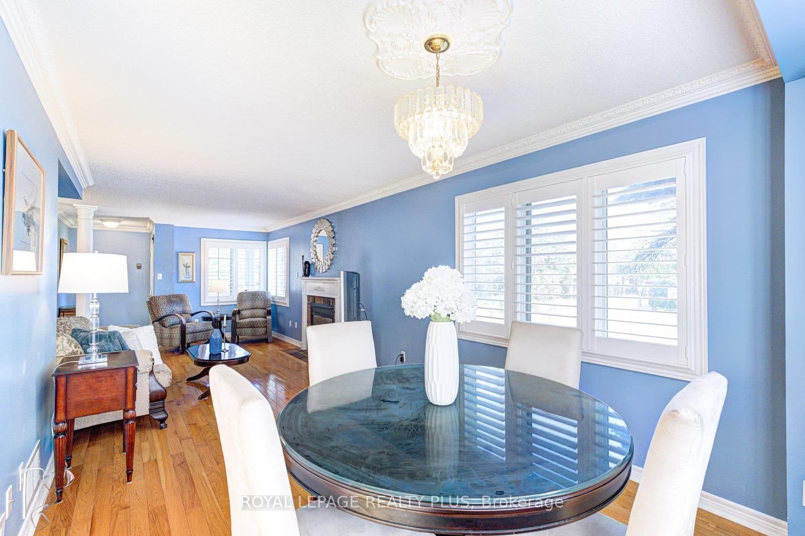 5658 Glen Erin Drive, Unit 1 thumbnail 13
