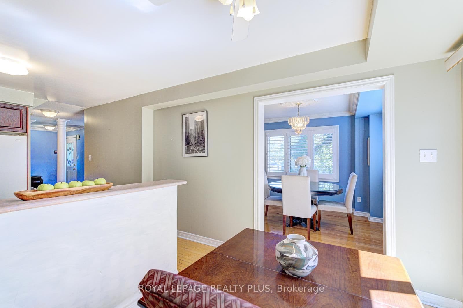 5658 Glen Erin Drive, Unit 1 thumbnail 16