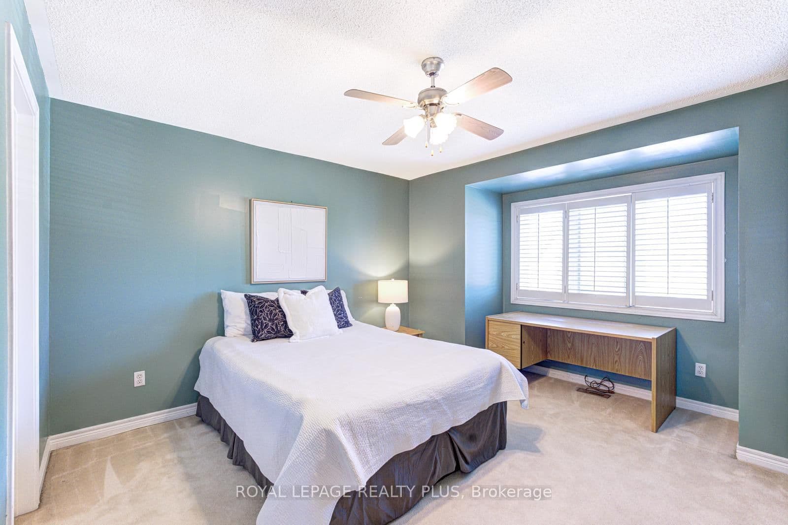 5658 Glen Erin Drive, Unit 1 thumbnail 30