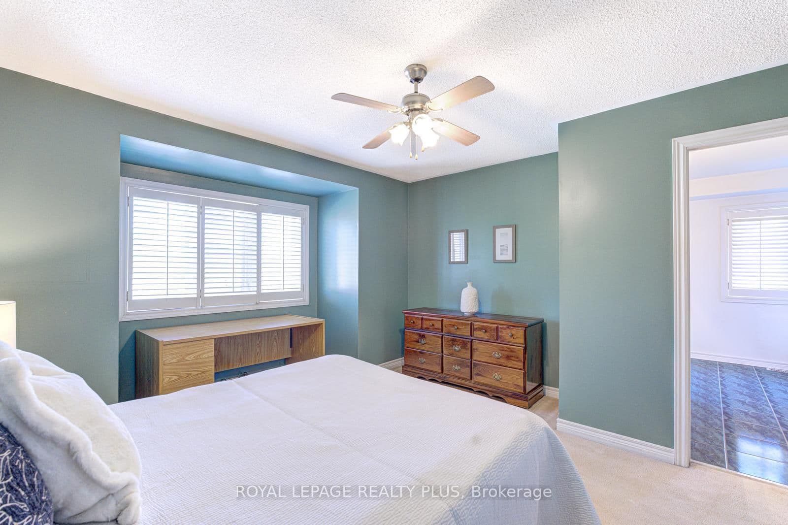 5658 Glen Erin Drive, Unit 1 thumbnail 31