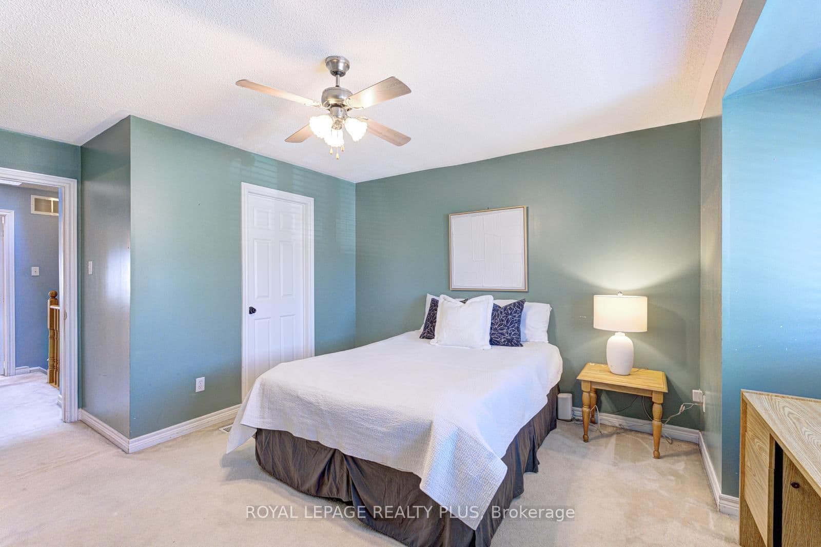 5658 Glen Erin Drive, Unit 1 thumbnail 33