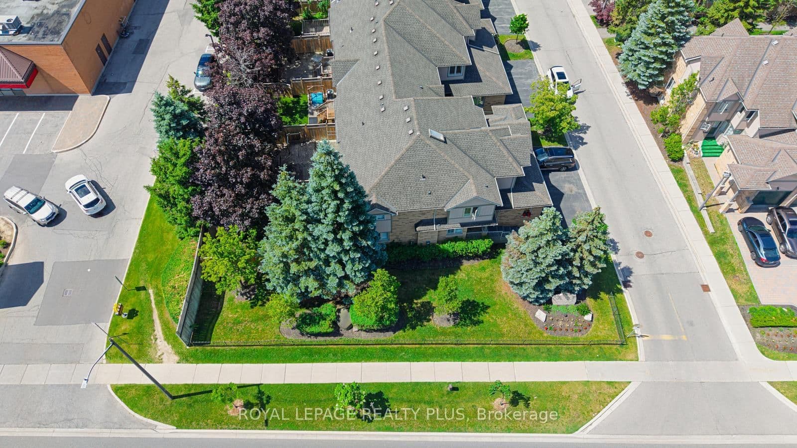 5658 Glen Erin Drive, Unit 1 thumbnail 45