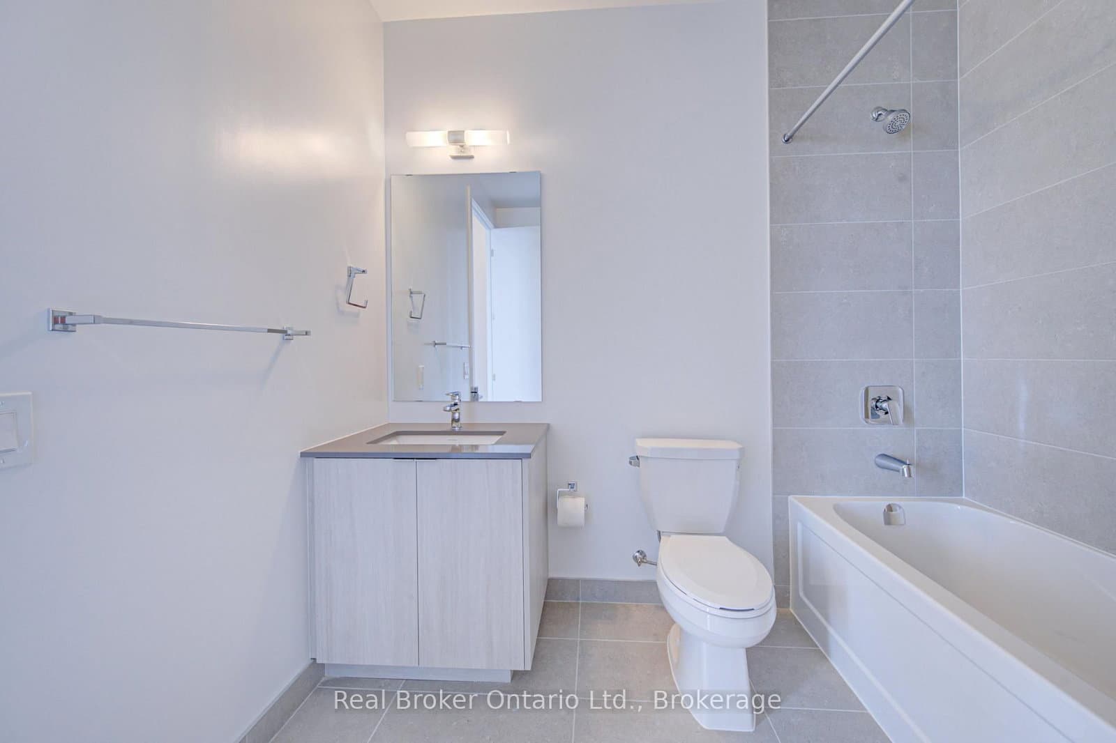 2088 James Street, Unit 1310 thumbnail 24