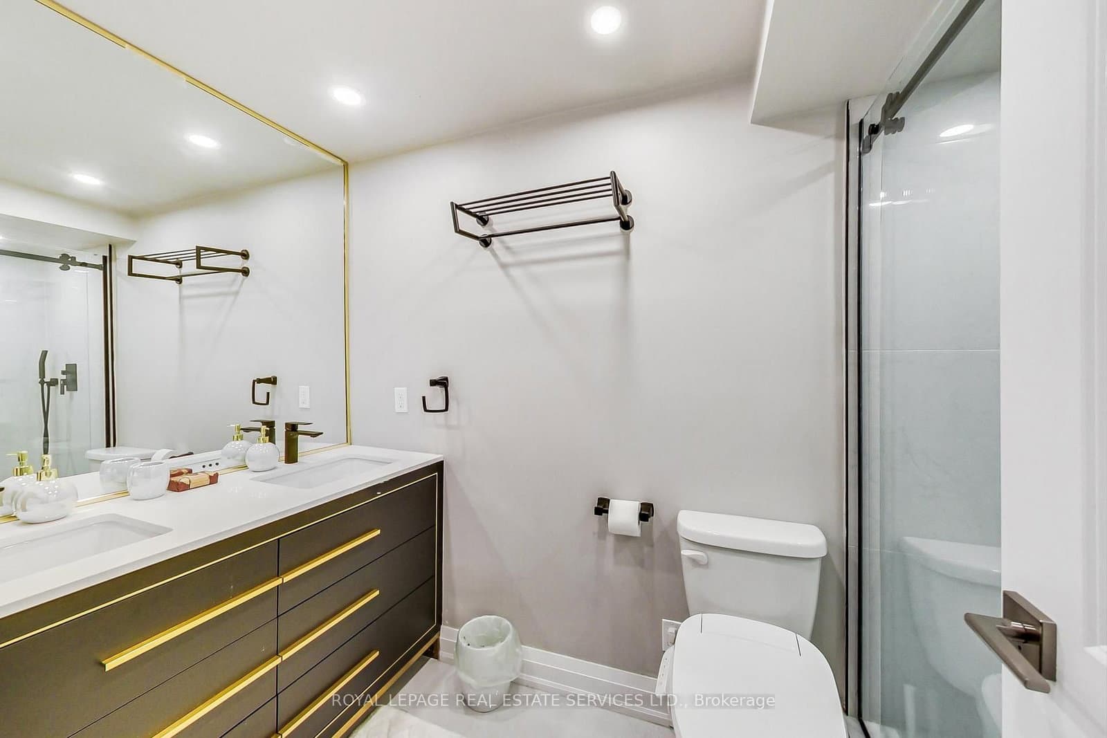 2045 Lake Shore Boulevard W, Unit 1110 thumbnail 9