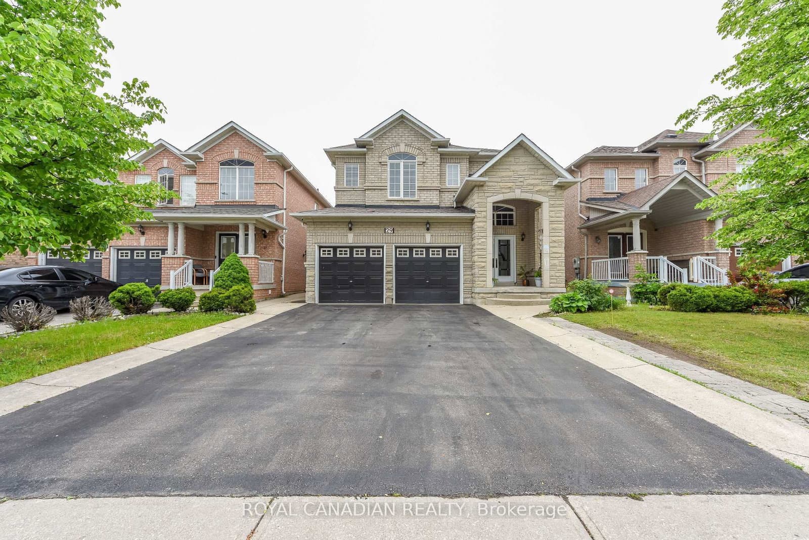 29 Dewside Drive - Image 1