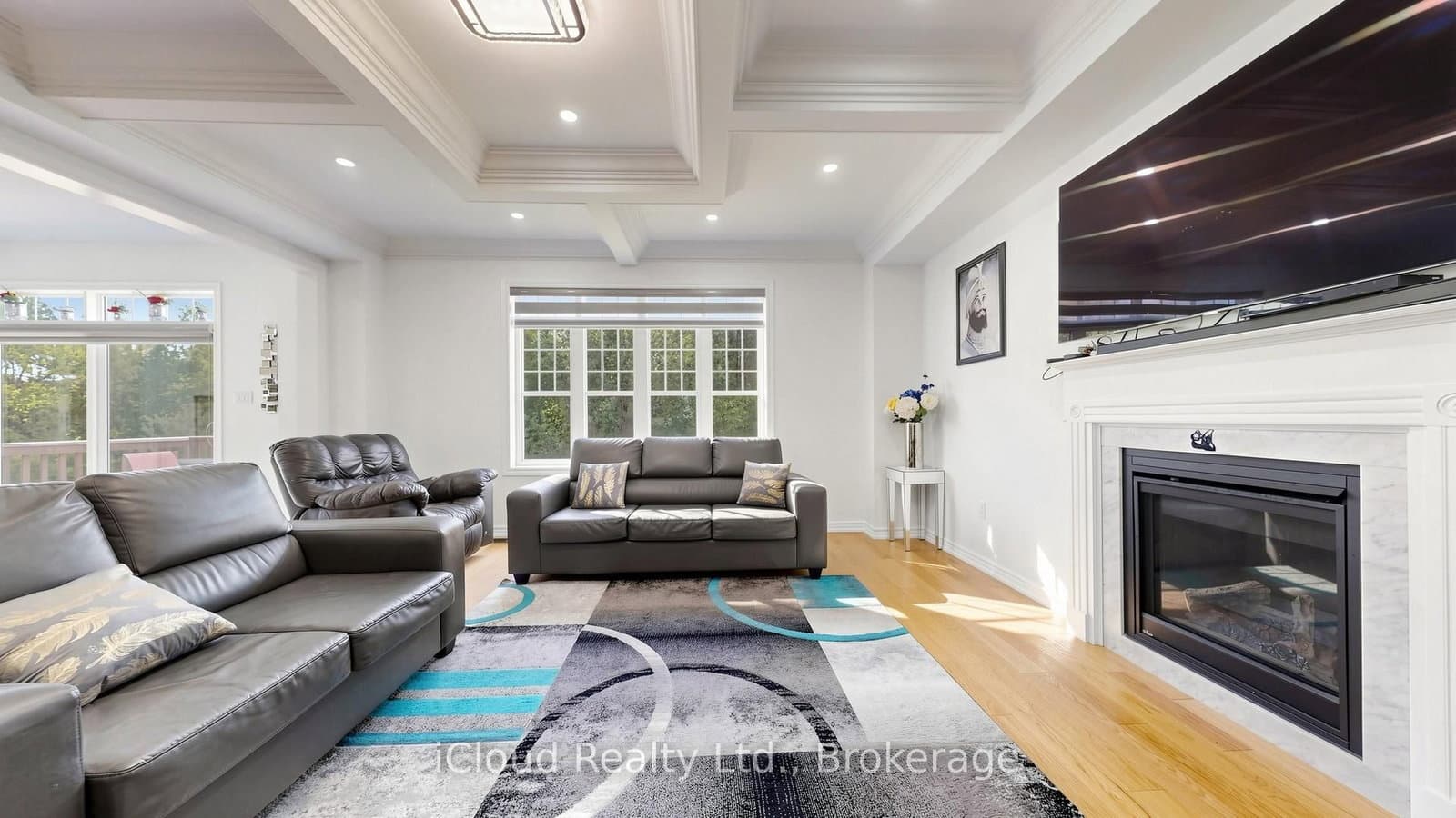 193 THORNBUSH Boulevard E thumbnail 8