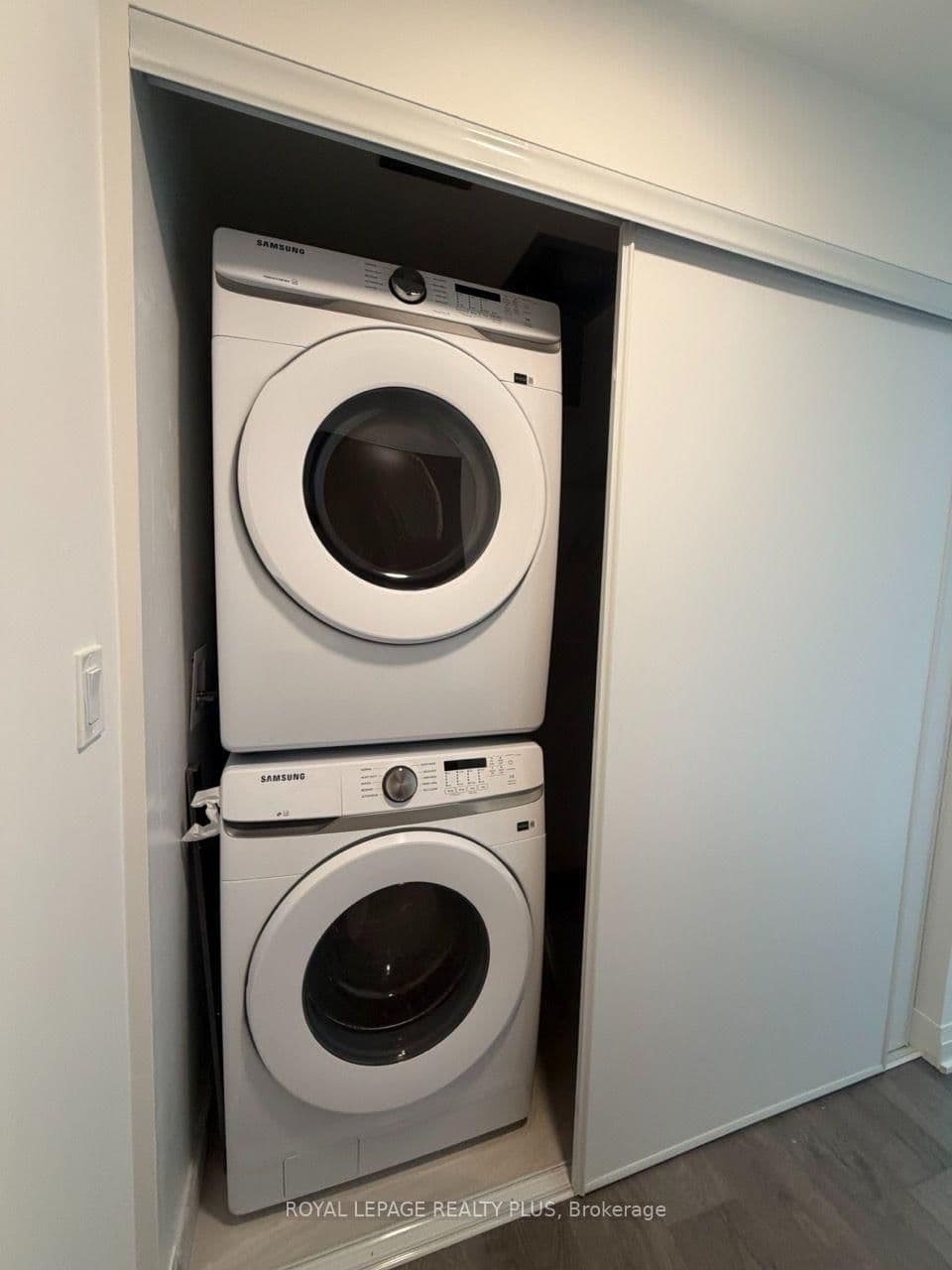 4015 The Exchange Drive, Unit 2704 thumbnail 10