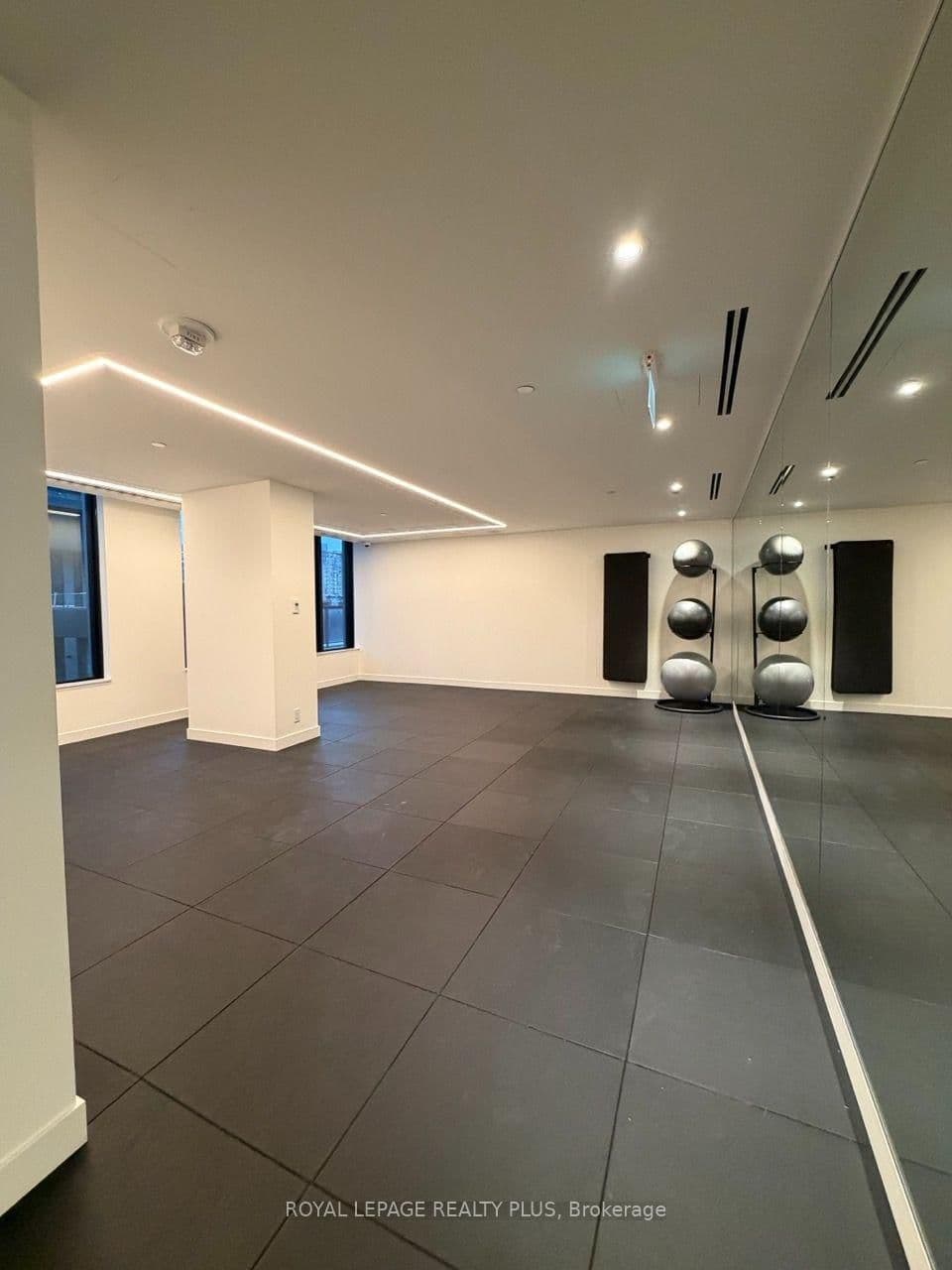4015 The Exchange Drive, Unit 2704 thumbnail 16