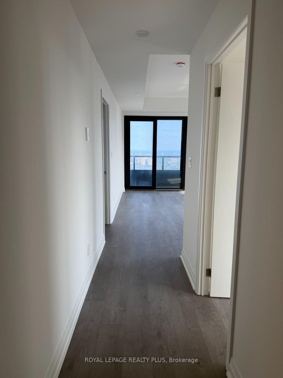 4015 The Exchange Drive, Unit 2704 thumbnail 2