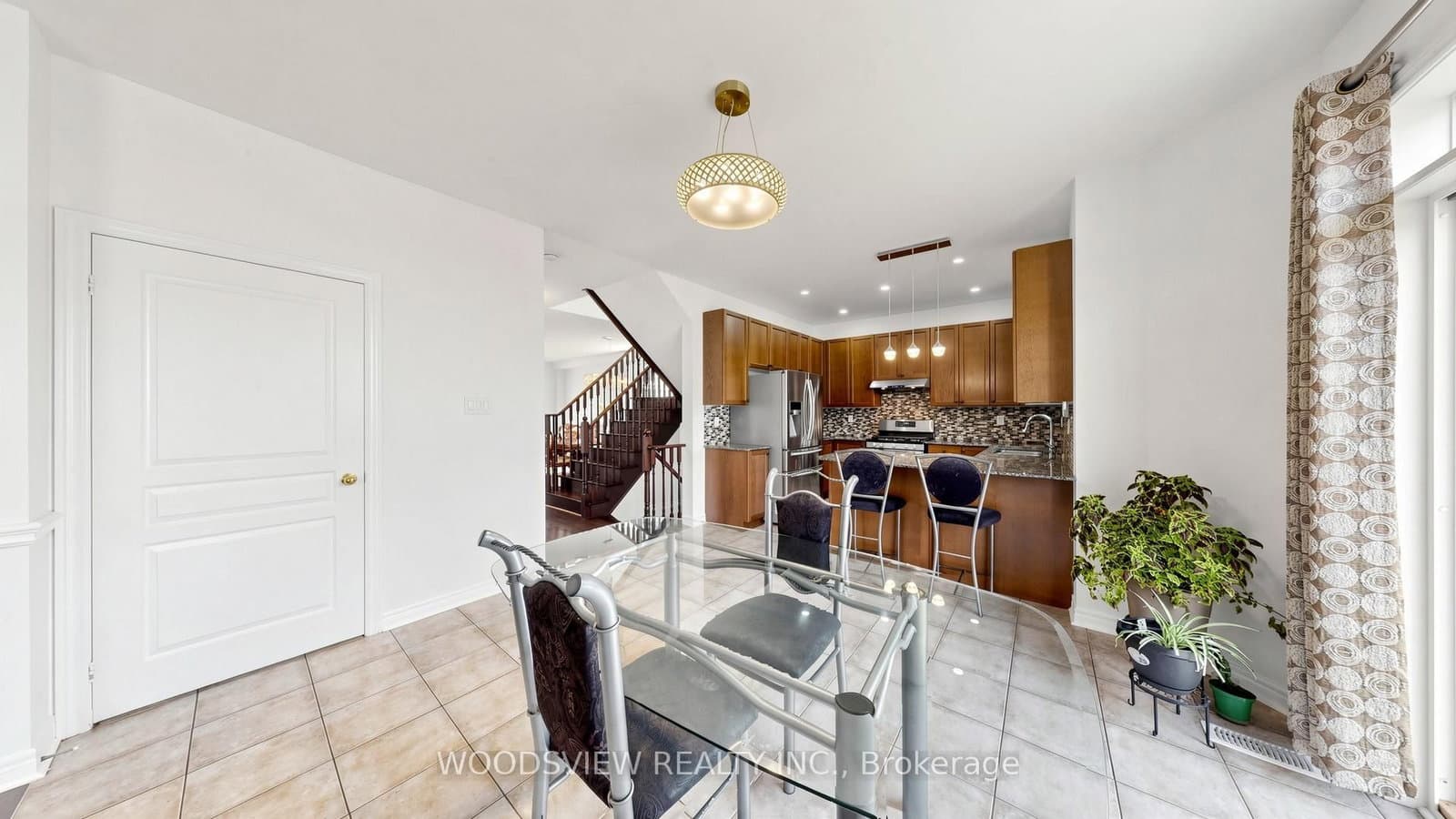7 Deancrest Road thumbnail 18
