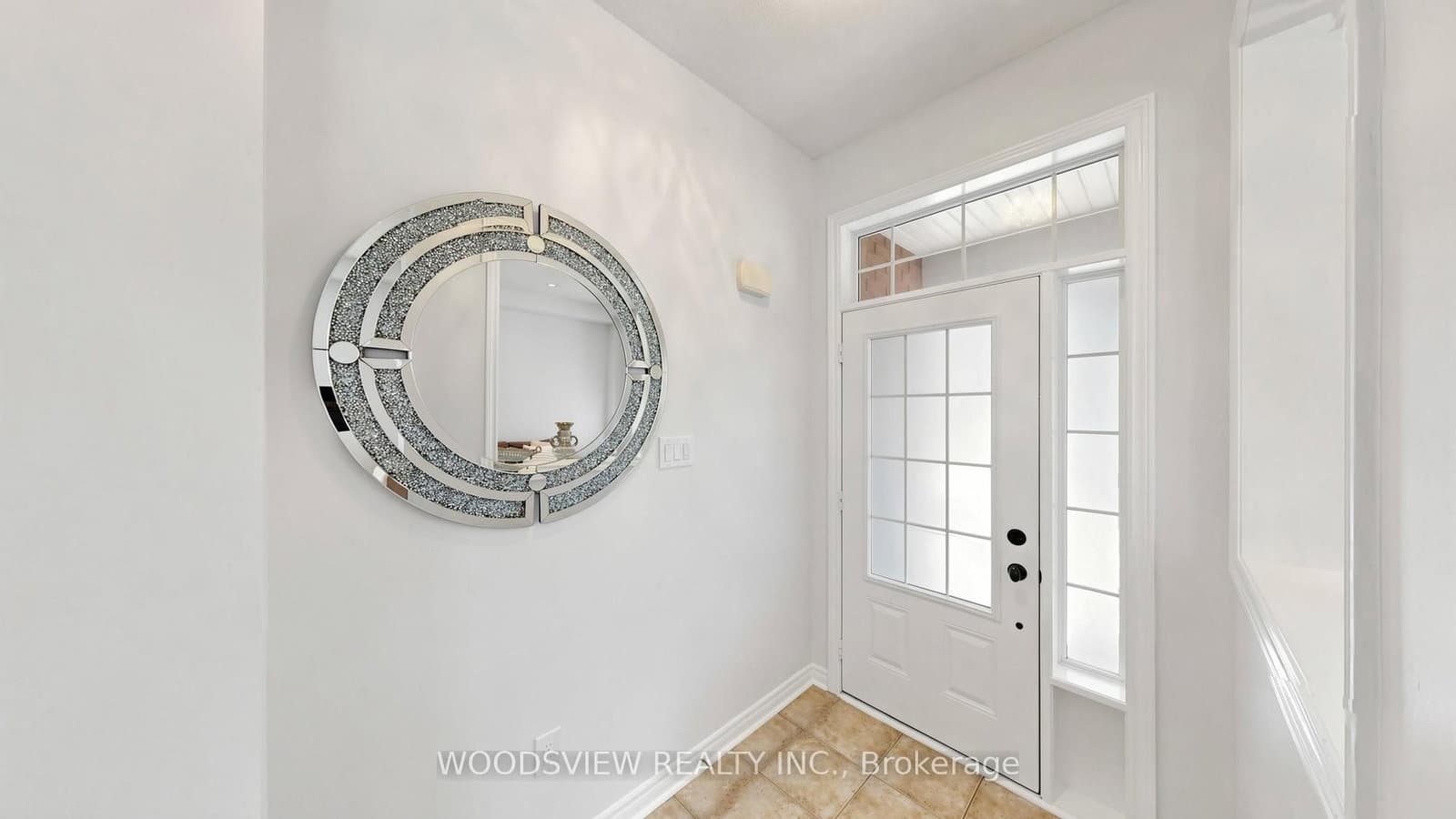 7 Deancrest Road thumbnail 3