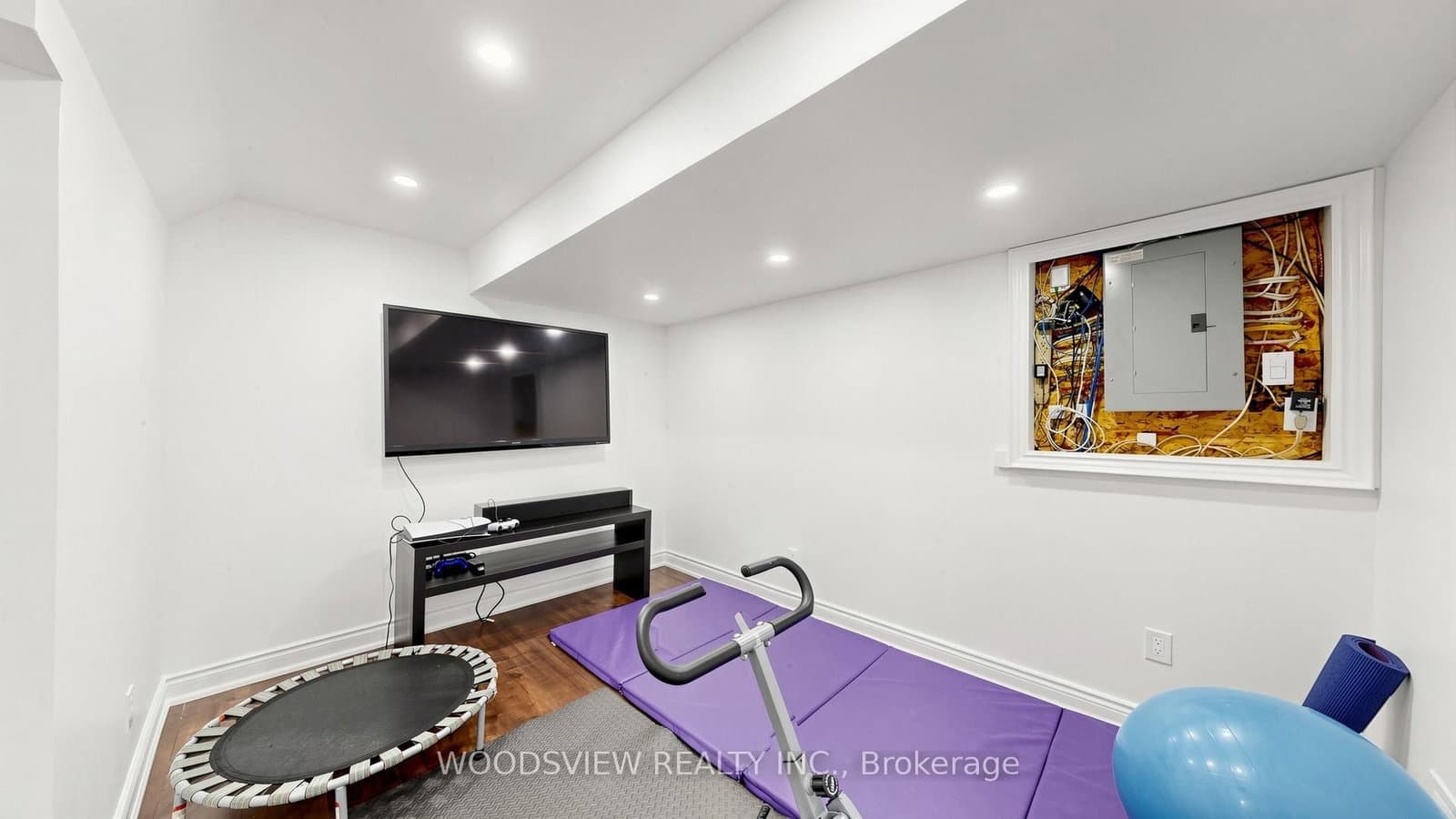 7 Deancrest Road thumbnail 36