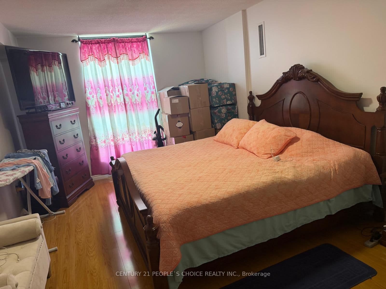 17 Knightsbridge Road, Unit 1205 thumbnail 34