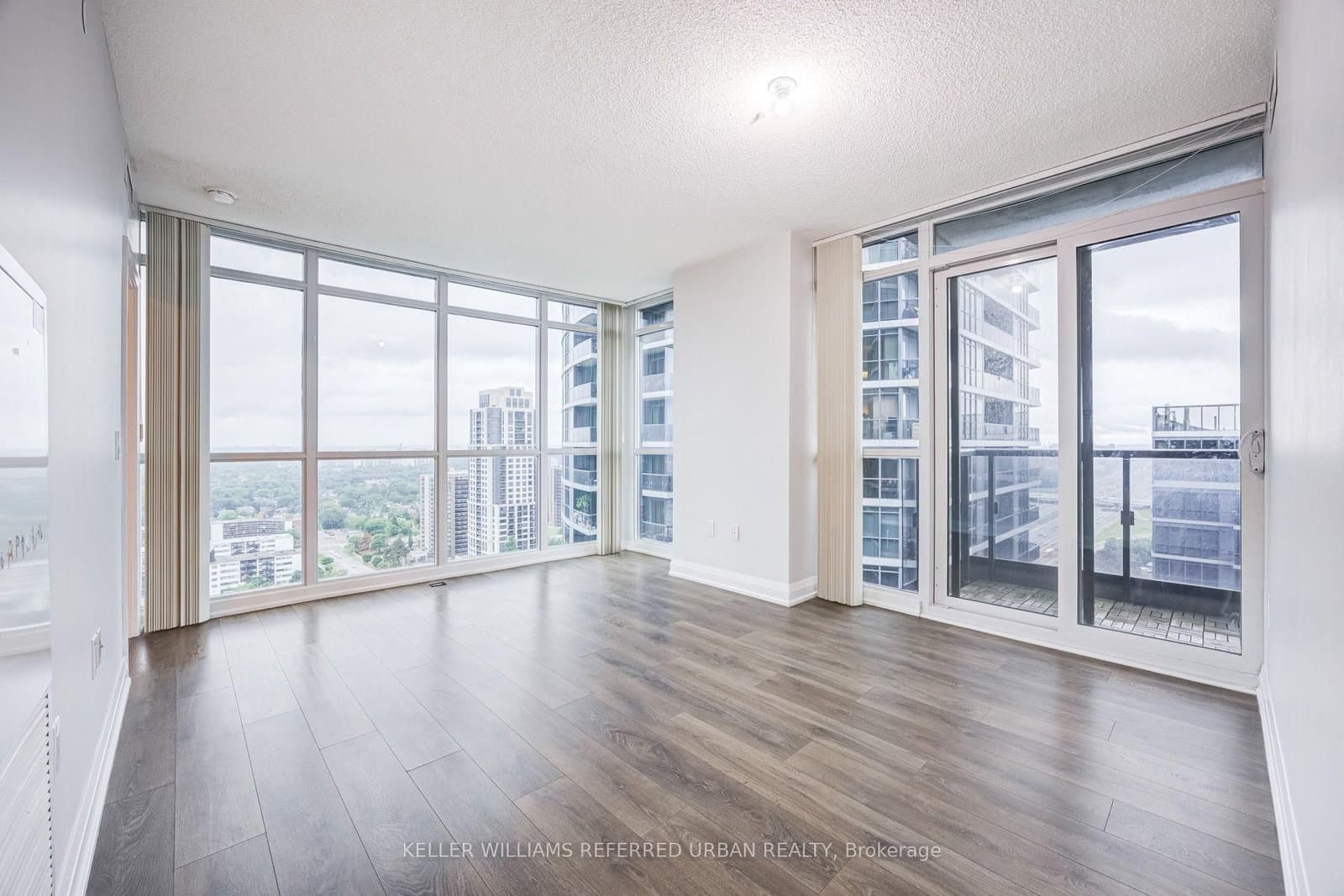 9 Valhalla Inn Road, Unit 2407 thumbnail 24