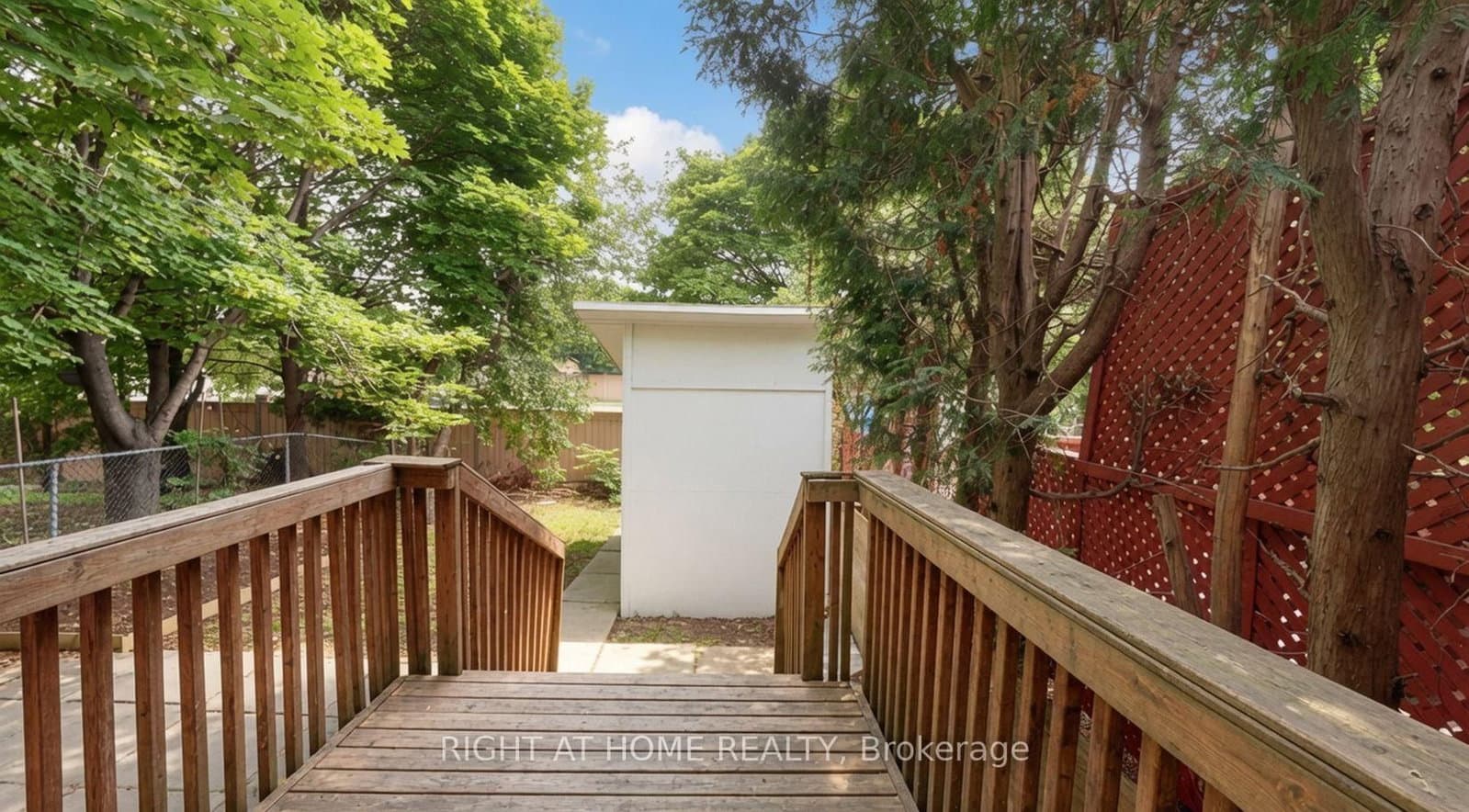 35 Chalfield Lane thumbnail 14