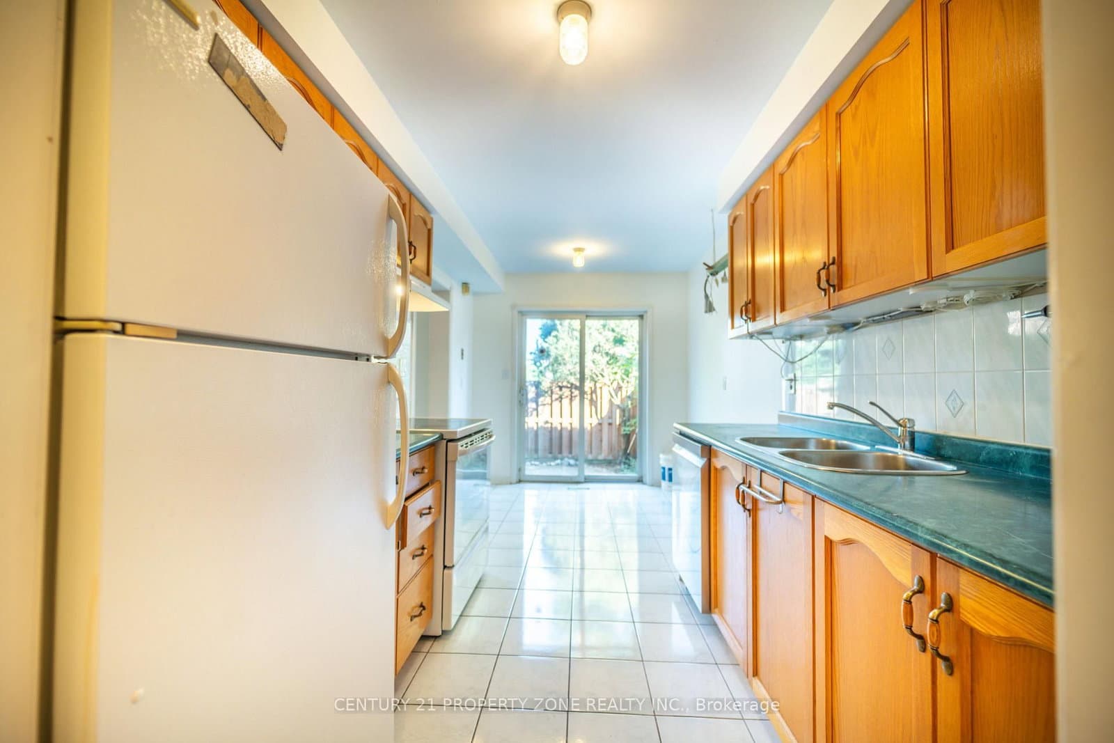 35 Malta Avenue, Unit 49 thumbnail 24