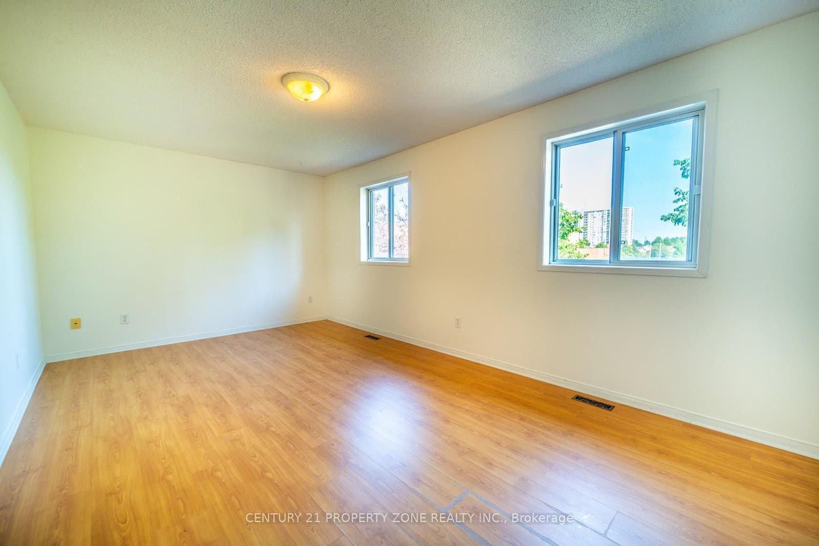 35 Malta Avenue, Unit 49 thumbnail 35