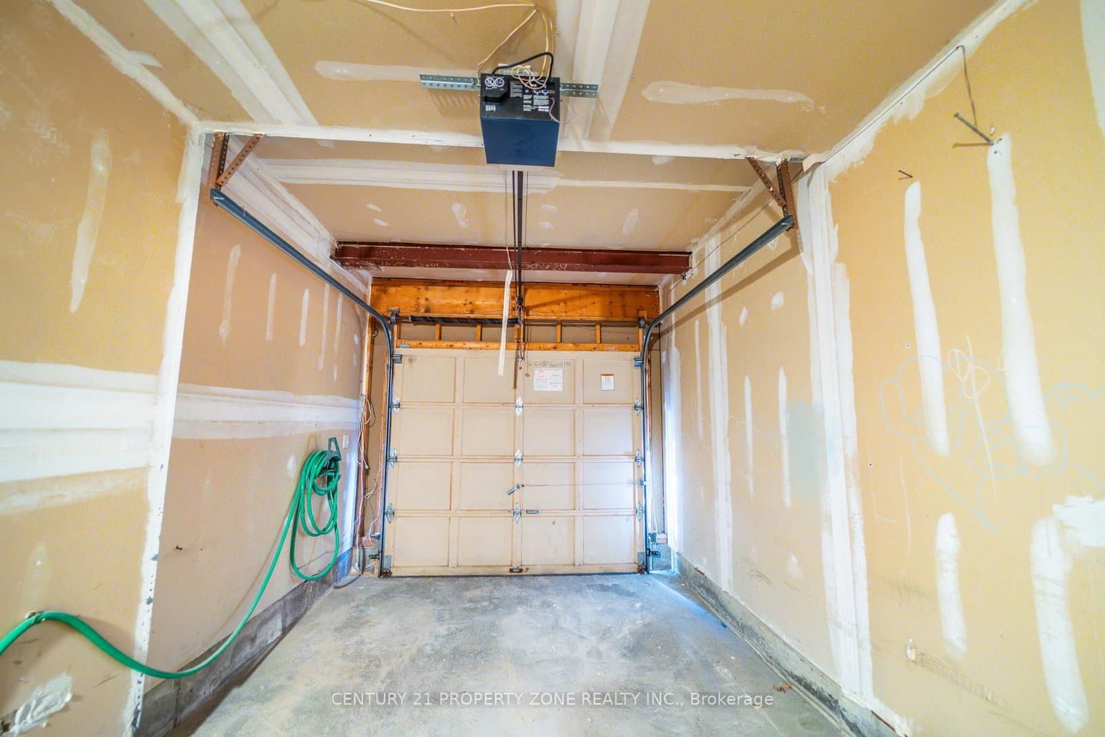 35 Malta Avenue, Unit 49 thumbnail 8