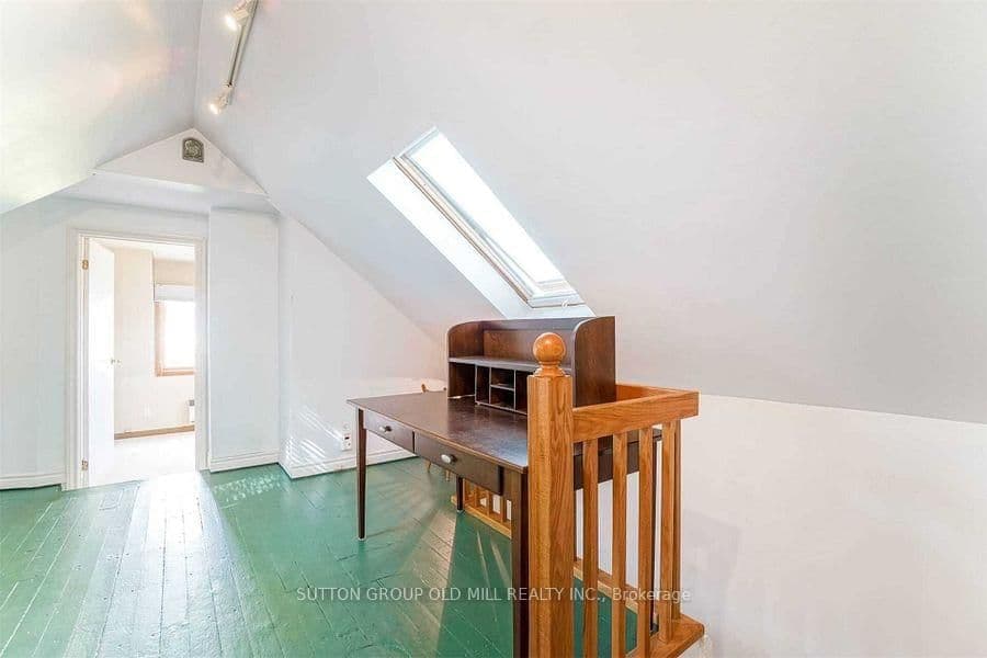 19 Cardell Avenue thumbnail 17