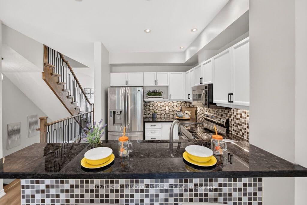 3071 Treadwells Drive, Unit 13 thumbnail 26