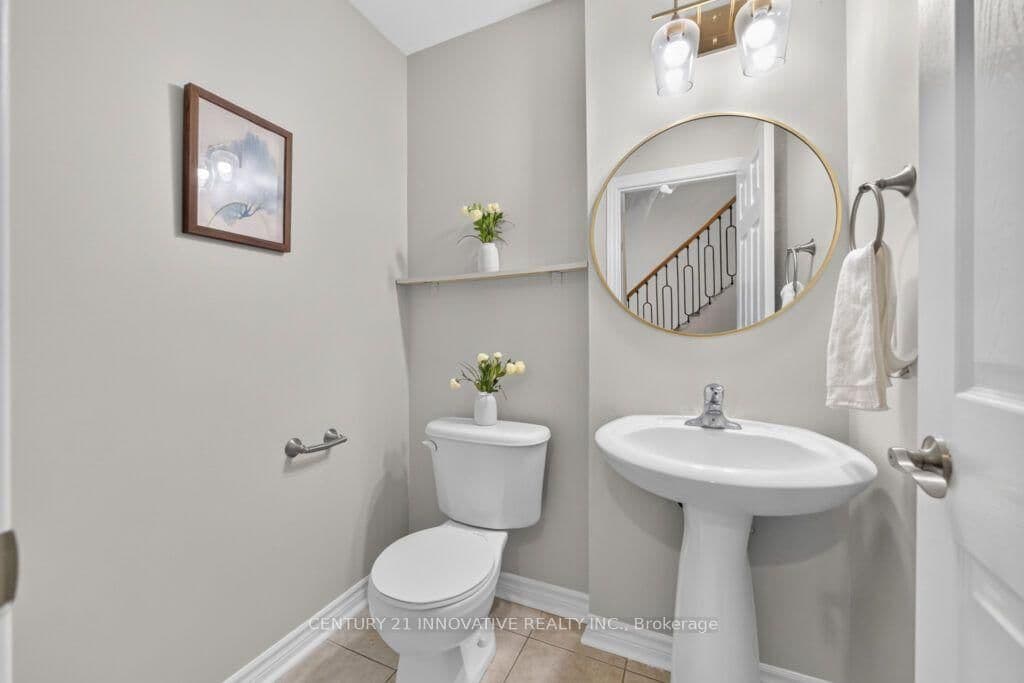 3071 Treadwells Drive, Unit 13 thumbnail 29