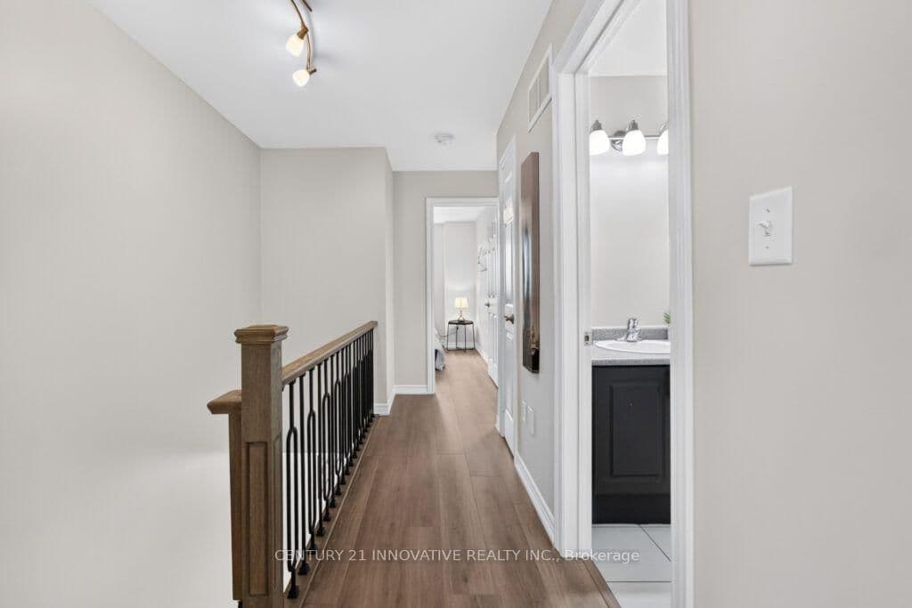 3071 Treadwells Drive, Unit 13 thumbnail 31