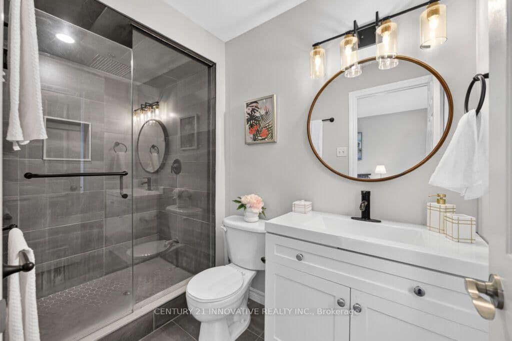 3071 Treadwells Drive, Unit 13 thumbnail 35