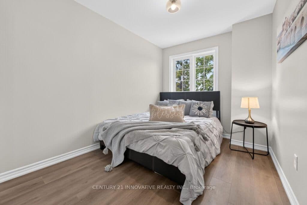 3071 Treadwells Drive, Unit 13 thumbnail 38