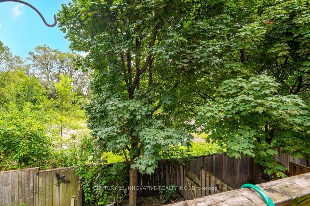 3071 Treadwells Drive, Unit 13 thumbnail 43