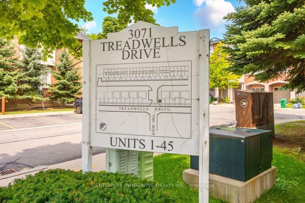 3071 Treadwells Drive, Unit 13 thumbnail 49
