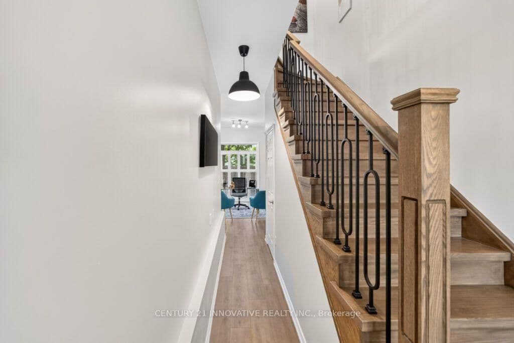 3071 Treadwells Drive, Unit 13 thumbnail 7