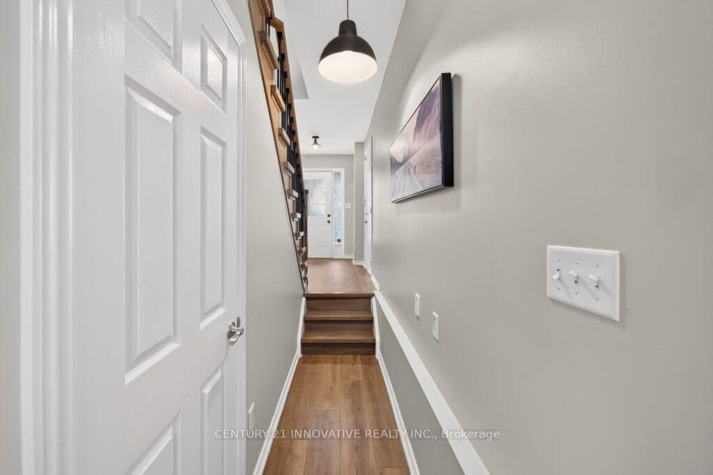 3071 Treadwells Drive, Unit 13 thumbnail 8