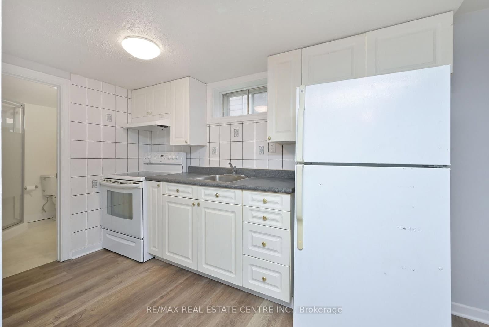 116 Burbank Crescent thumbnail 22