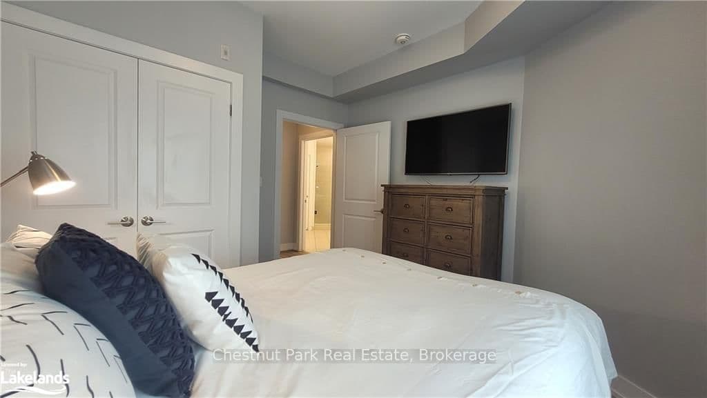 25 Pen Lake Point Road, Unit 330 thumbnail 13