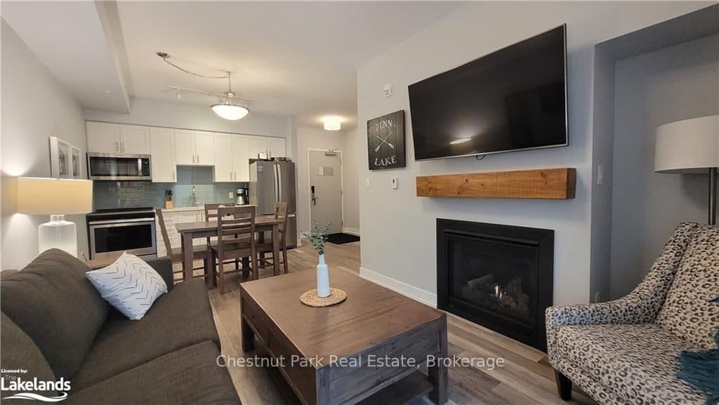 25 Pen Lake Point Road, Unit 330 thumbnail 3