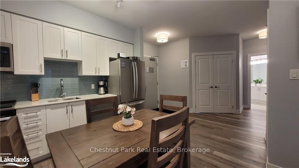 25 Pen Lake Point Road, Unit 330 thumbnail 7