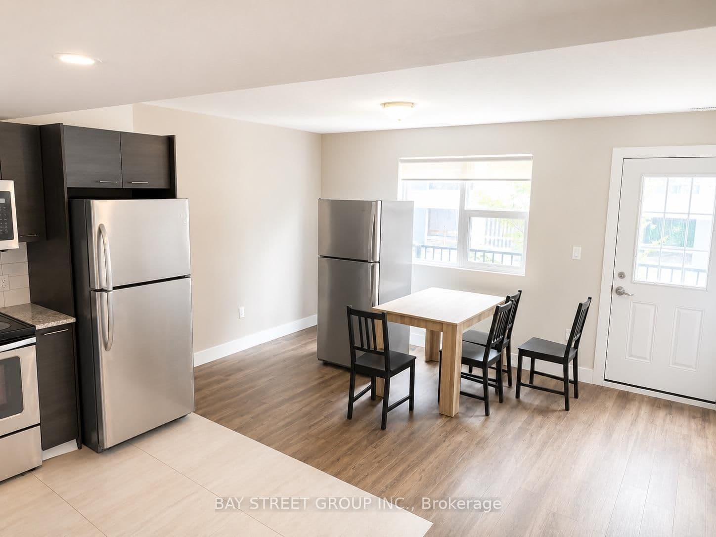 288 Albert Street, Unit 217 thumbnail 6