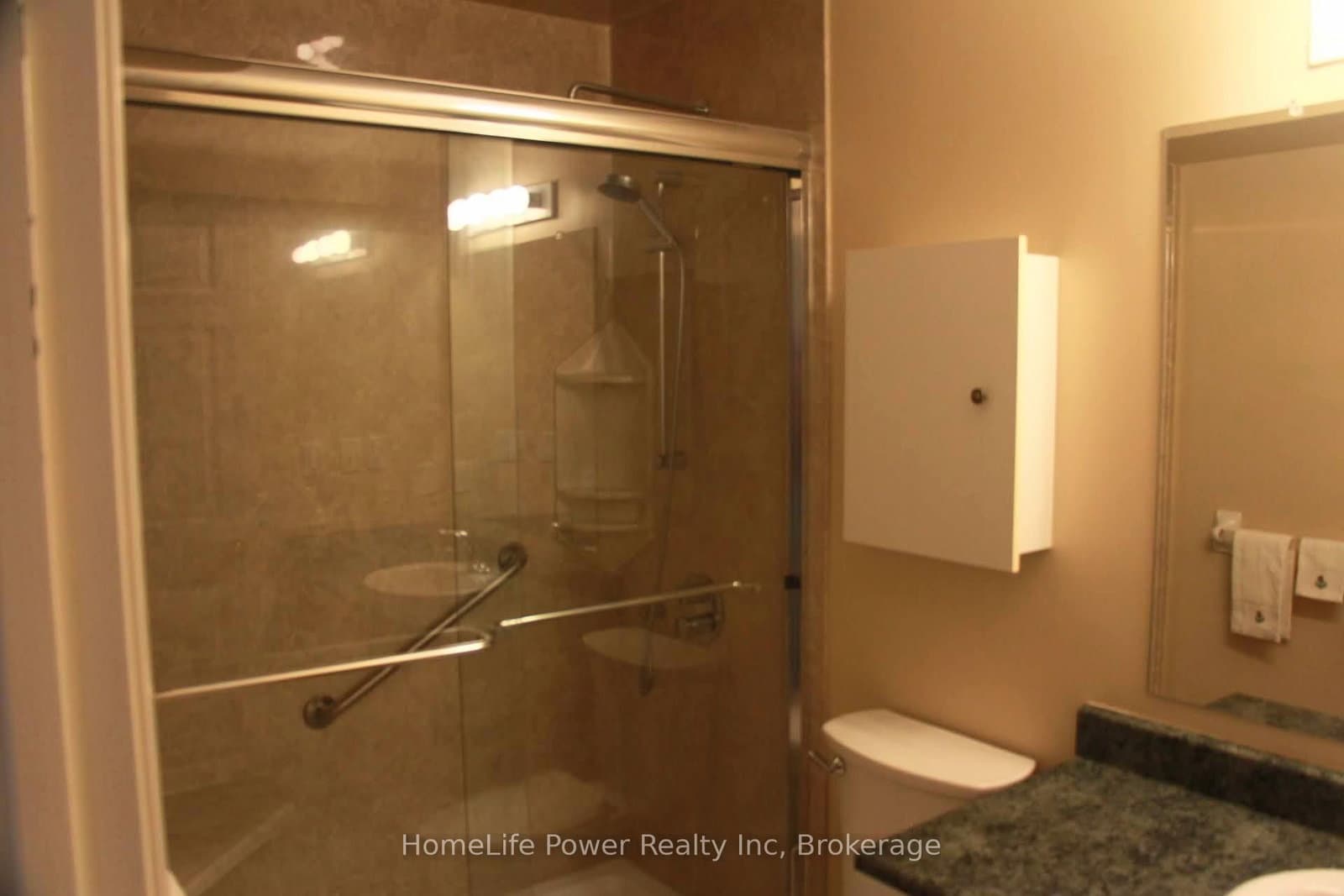 20 ST GEORGE Street, Unit 208 thumbnail 10