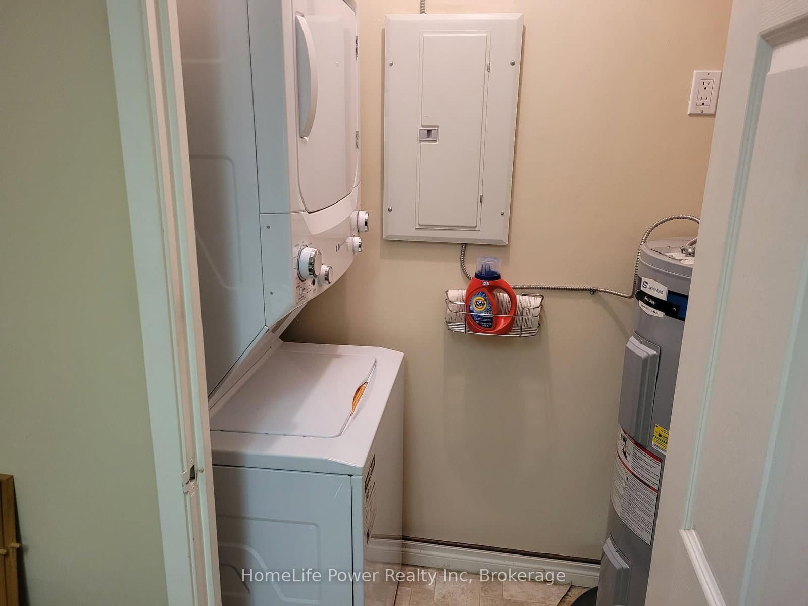 20 ST GEORGE Street, Unit 208 thumbnail 32