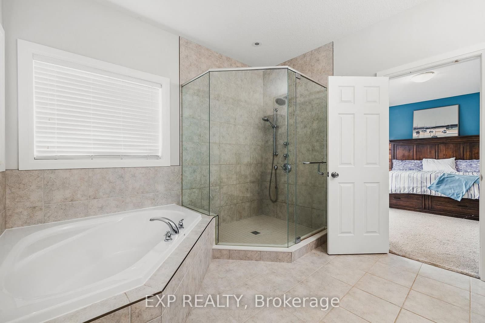 346 Moorlands Crescent thumbnail 26