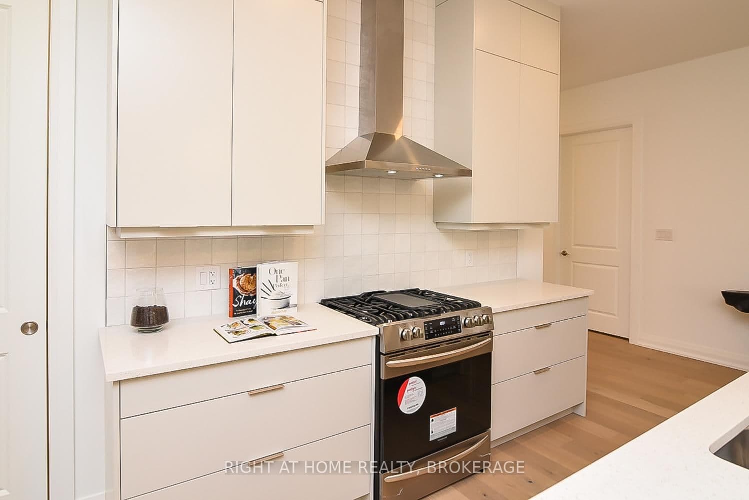 3318 Weinbrenner Road, Unit 7 thumbnail 11