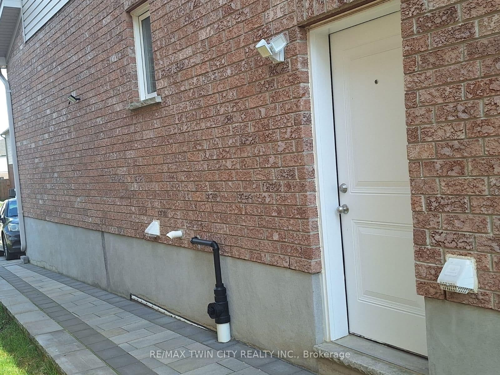 15 Spring Creek Street thumbnail 3