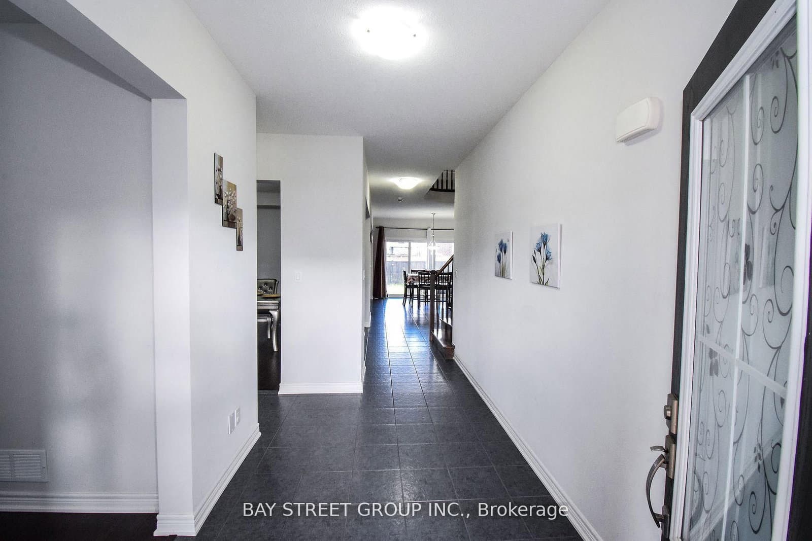 490 S Silverwood Avenue thumbnail 2