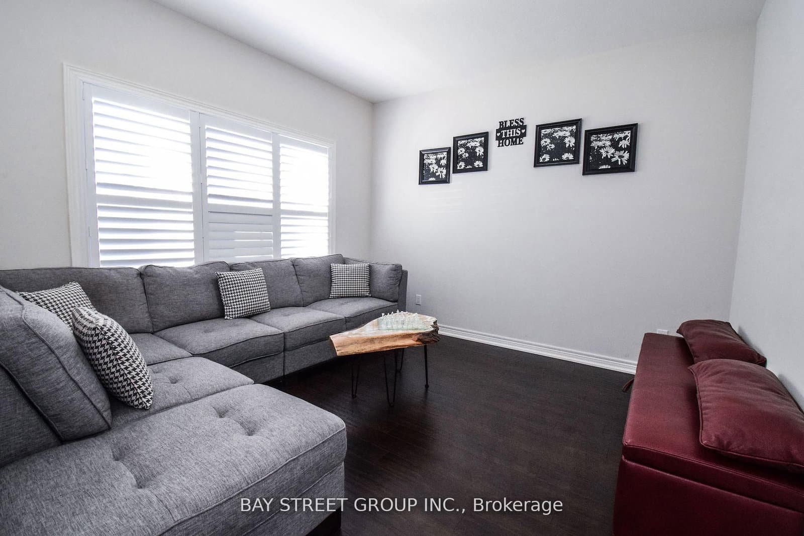 490 S Silverwood Avenue thumbnail 3