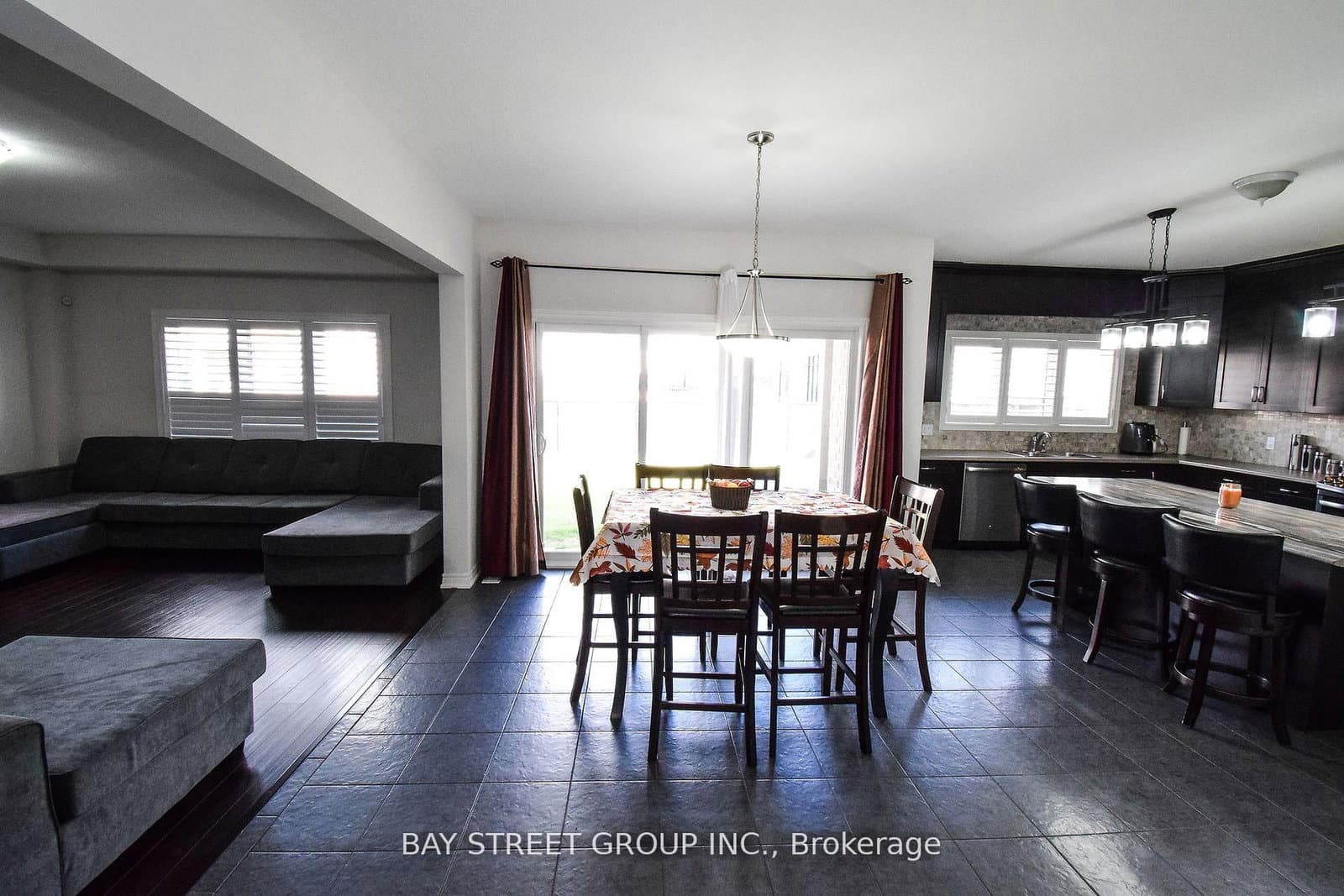 490 S Silverwood Avenue thumbnail 7