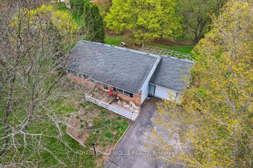 39 Bannockburn Road thumbnail 42