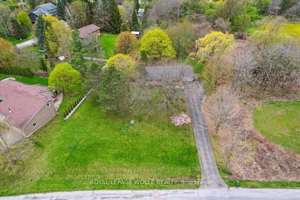 39 Bannockburn Road thumbnail 43